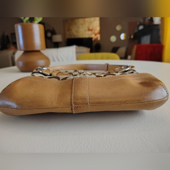 Coach Canvas And Leather Shoulder Bag - Picture 9 of 11